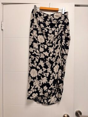 ZARA Draped Floral Midi Skirt Women Size M Ruched High Waist Side Slit